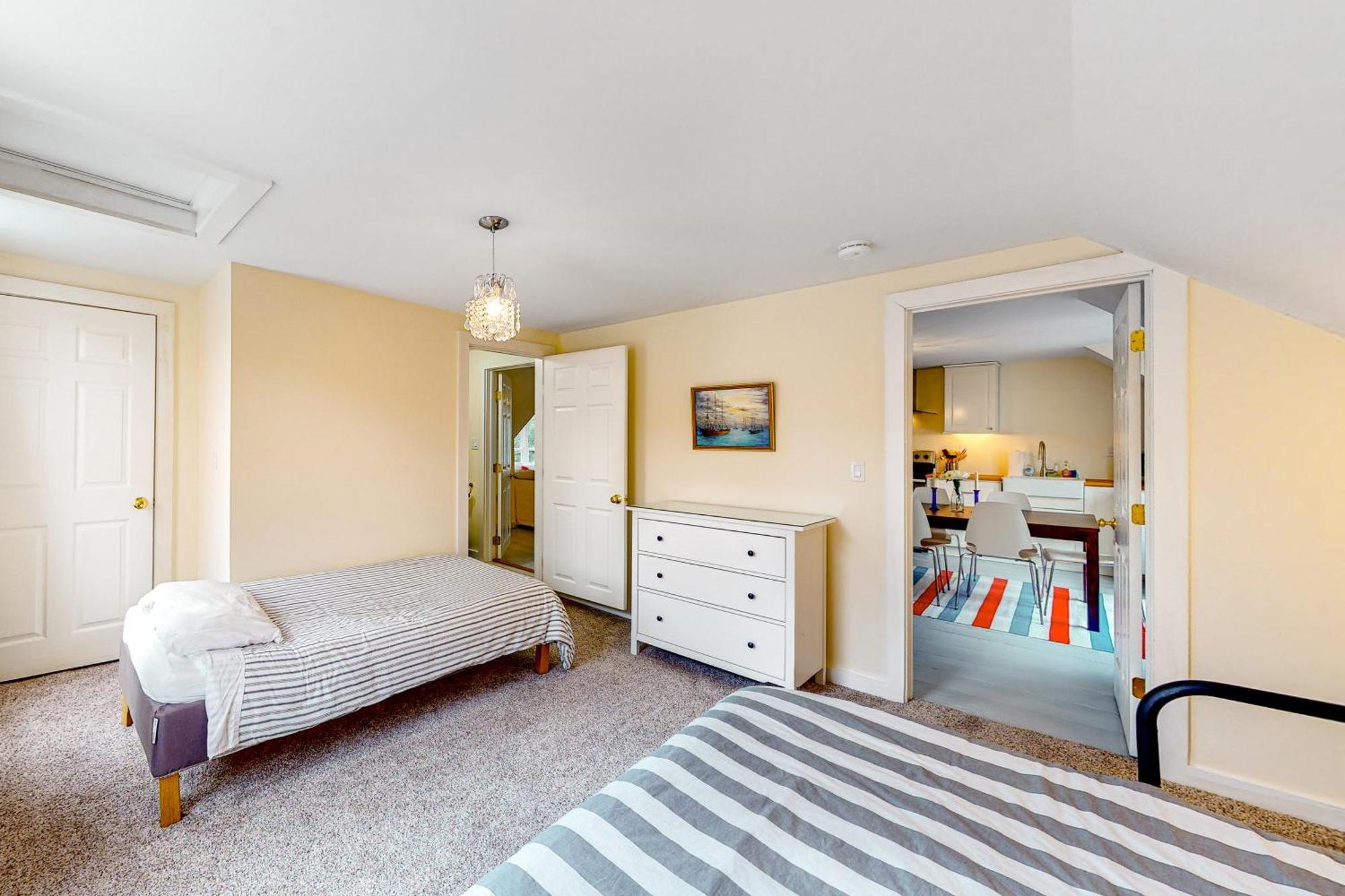 Pleasant Condos ลัดโลว์ ห้อง รูปภาพ