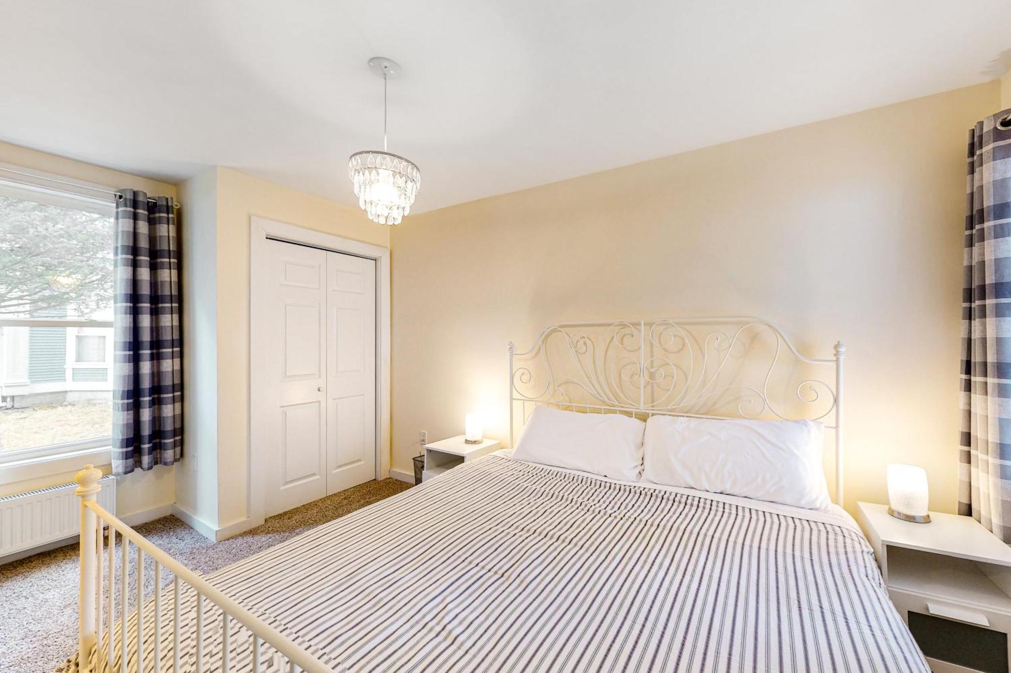 Pleasant Condos ลัดโลว์ ห้อง รูปภาพ